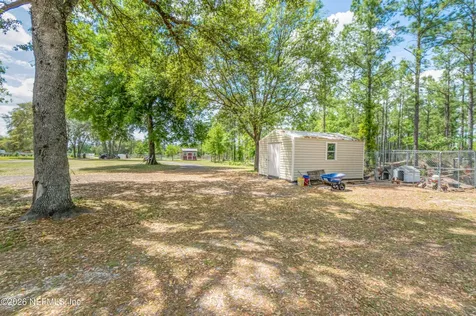 18771 Timberland Road Glen St. Mary FL 32040