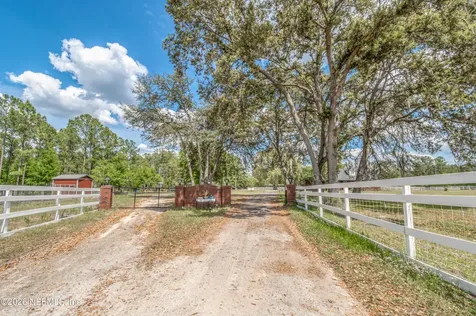 18771 Timberland Road Glen St. Mary FL 32040