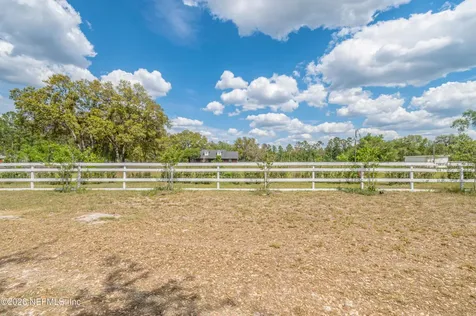18771 Timberland Road Glen St. Mary FL 32040