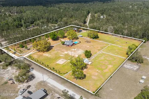 18771 Timberland Road Glen St. Mary FL 32040