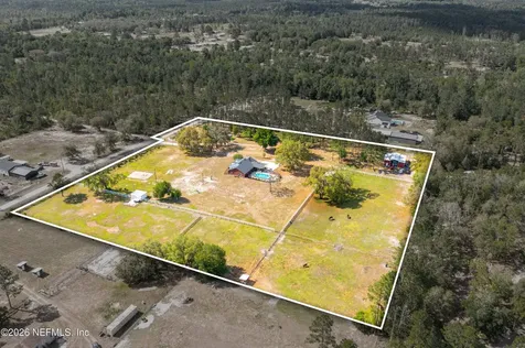 18771 Timberland Road Glen St. Mary FL 32040