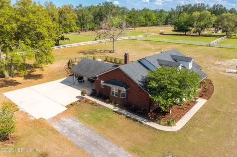 18771 Timberland Road Glen St. Mary FL 32040