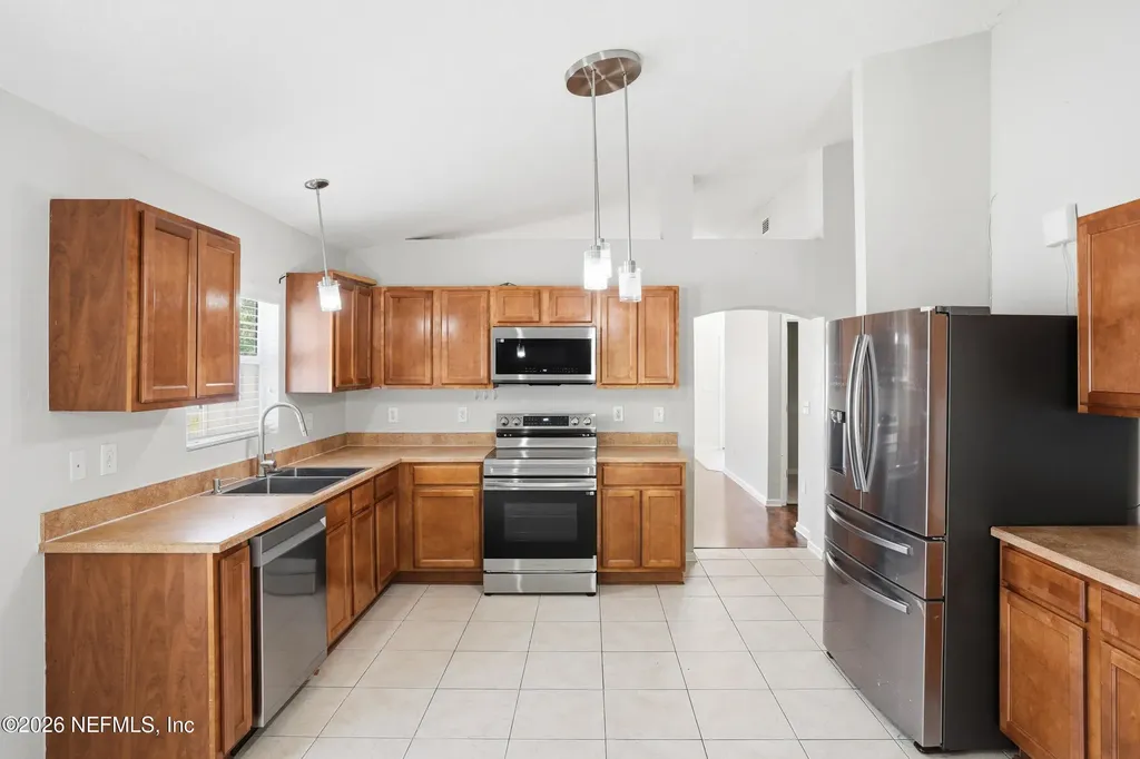 10321 Normanwood Court Jacksonville FL 32221
