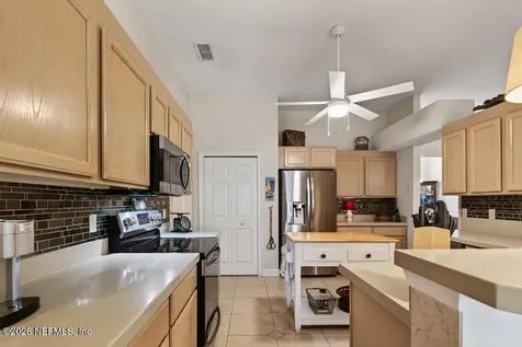 1525 Stratford Court St. Johns FL 32259