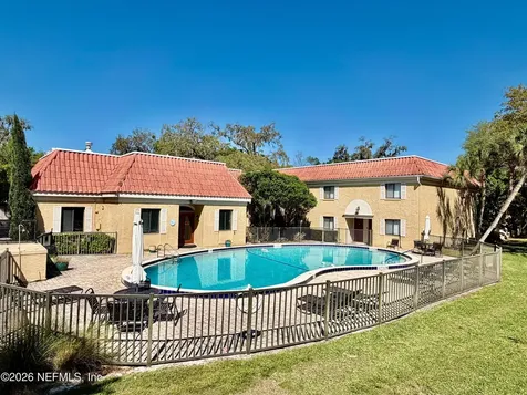 5811 Atlantic Boulevard Jacksonville FL 32207