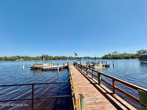 5811 Atlantic Boulevard Jacksonville FL 32207