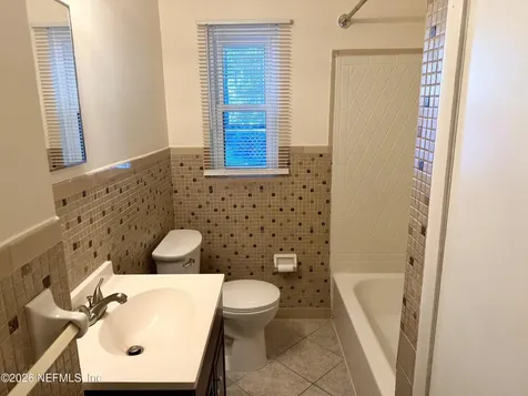 3226 Rosselle Street Jacksonville FL 32205