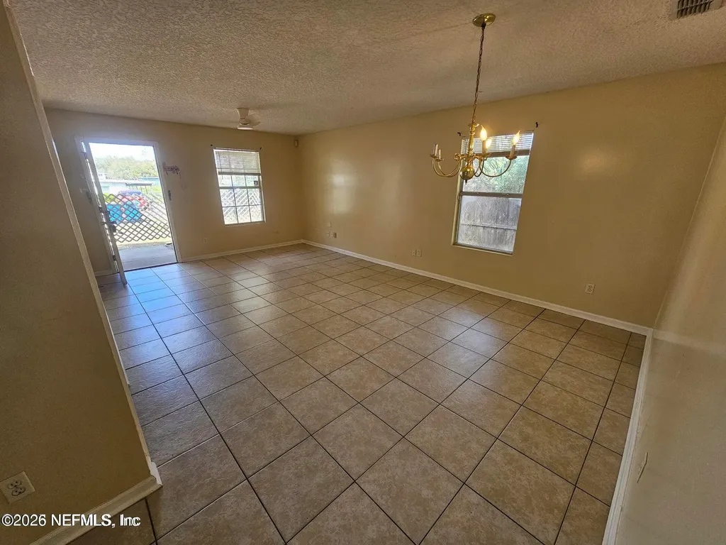 7632 Hare Avenue Jacksonville FL 32211
