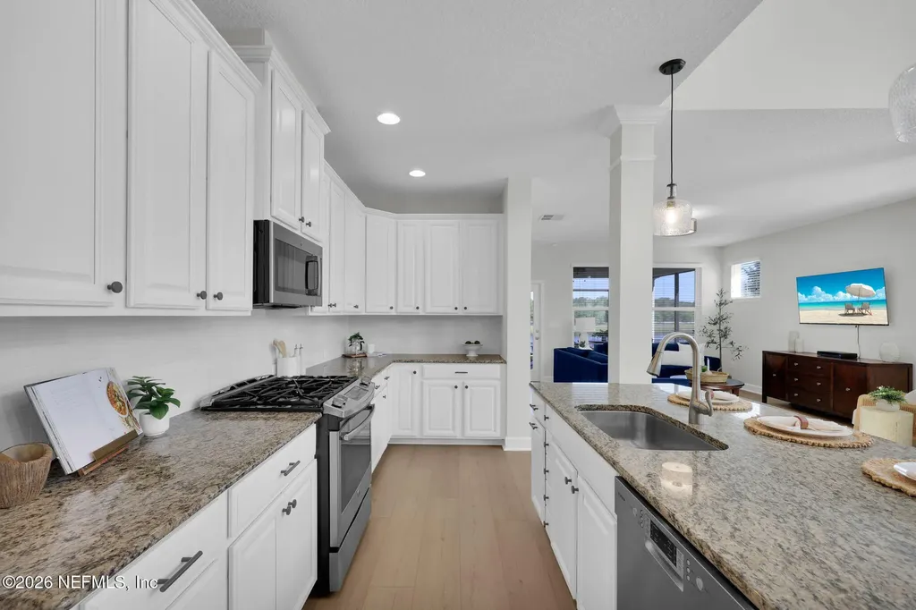 632 Howland Drive Ponte Vedra FL 32081