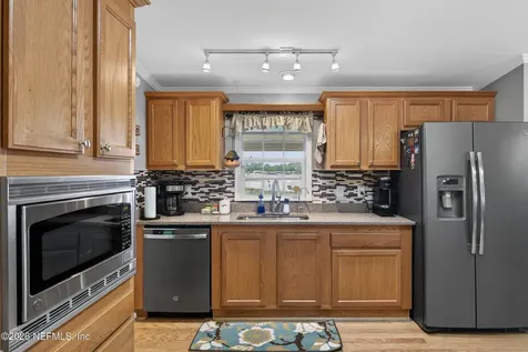 141 Kitty Avenue Interlachen FL 32148