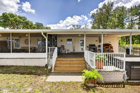 141 Kitty Avenue Interlachen FL 32148