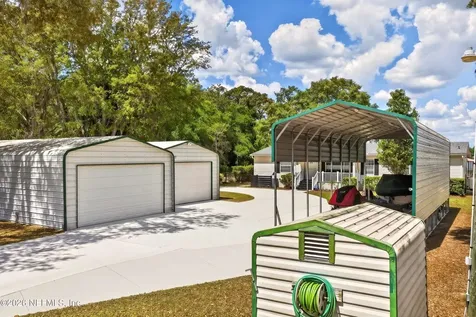 141 Kitty Avenue Interlachen FL 32148
