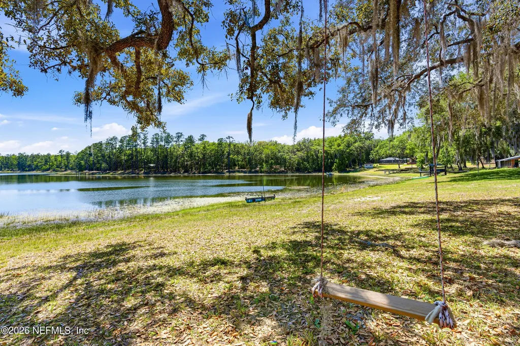 115 Lake Susan Road Hawthorne FL 32640