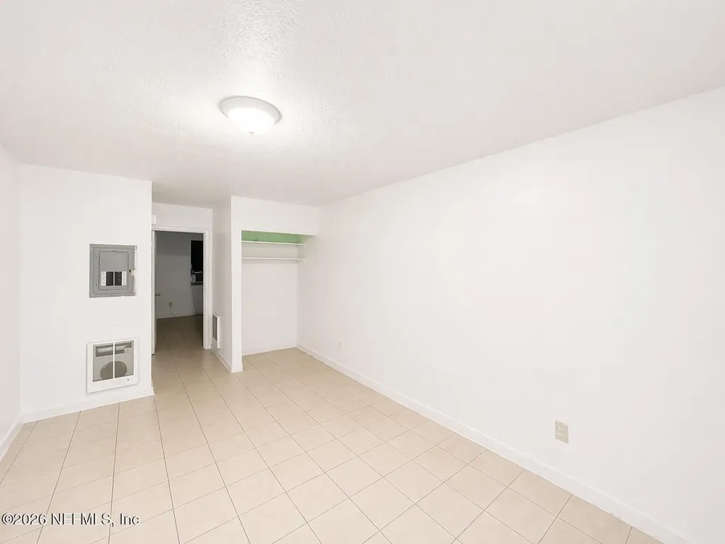 7104 Ken Knight Drive W Jacksonville FL 32209