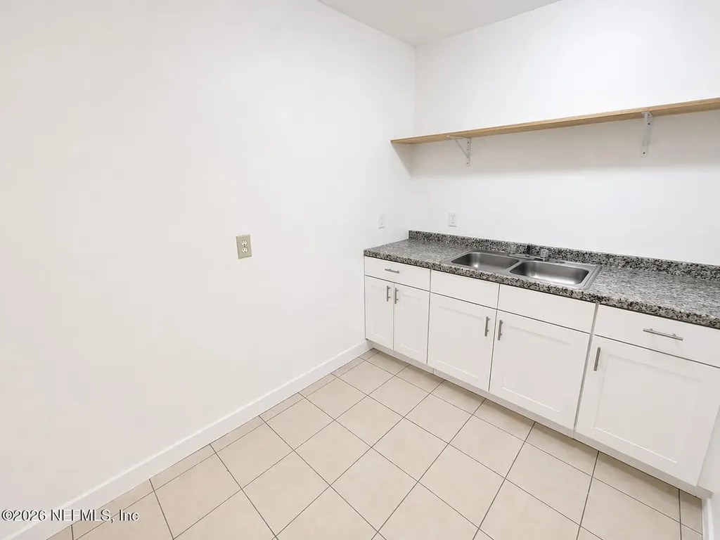 7104 Ken Knight Drive W Jacksonville FL 32209