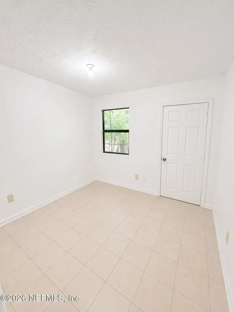 7104 Ken Knight Drive W Jacksonville FL 32209