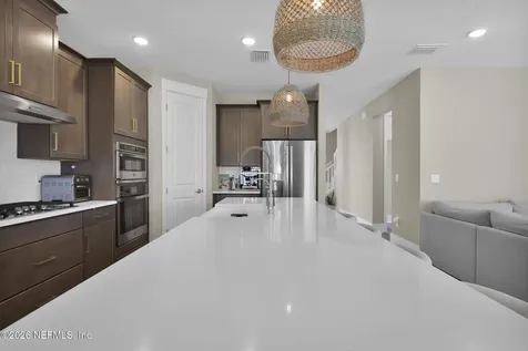 202 Sutton Drive Drive Ponte Vedra FL 32081
