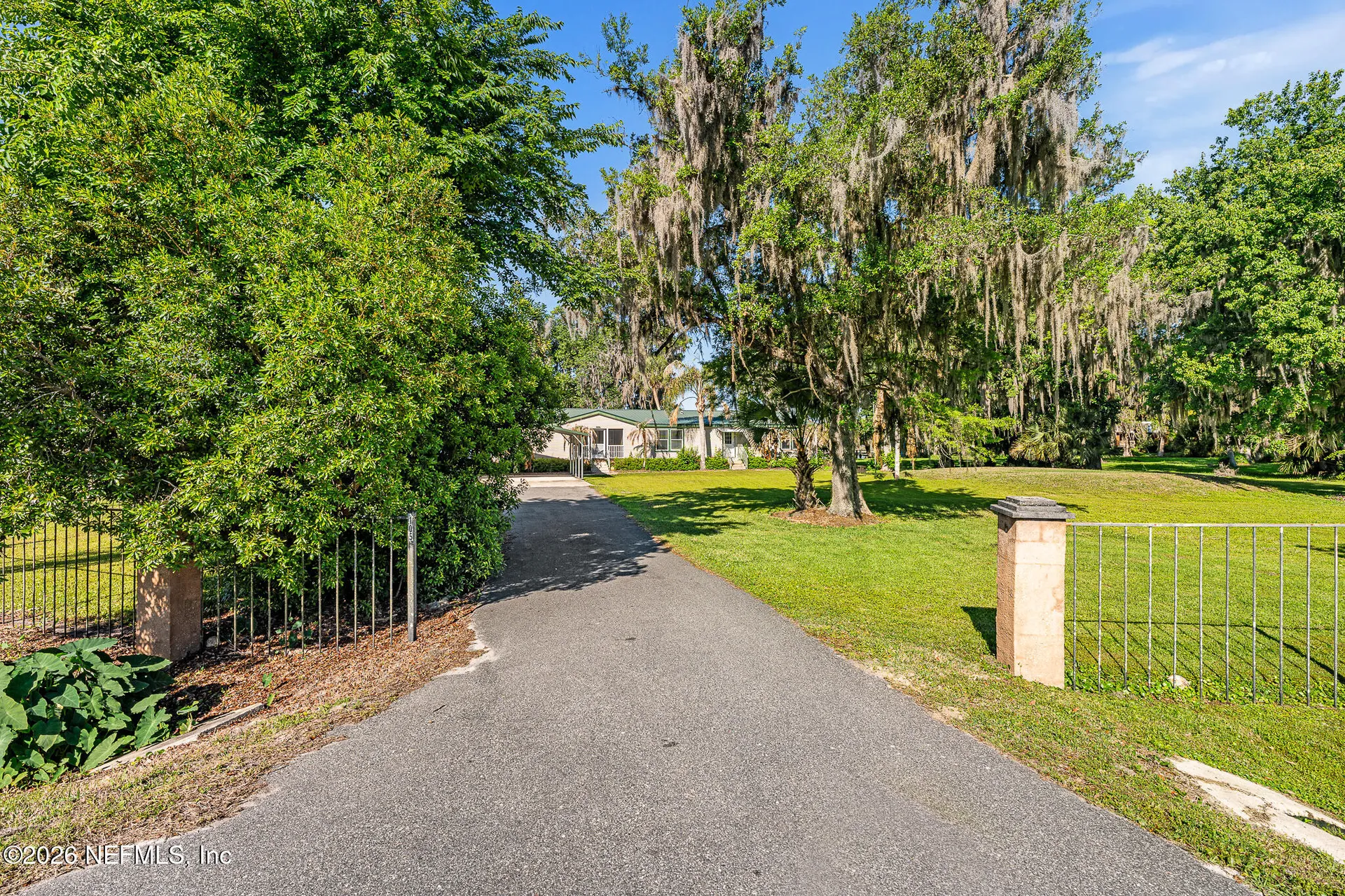 105 S Lake George Drive Georgetown FL 32139