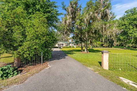 105 S Lake George Drive Georgetown FL 32139