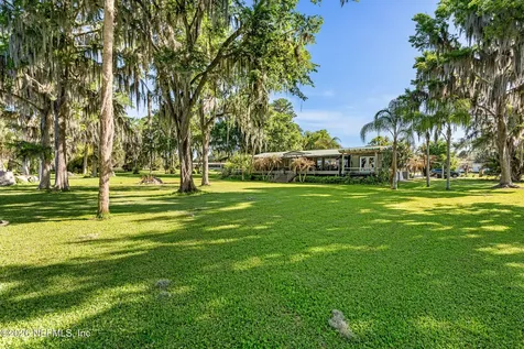 105 S Lake George Drive Georgetown FL 32139