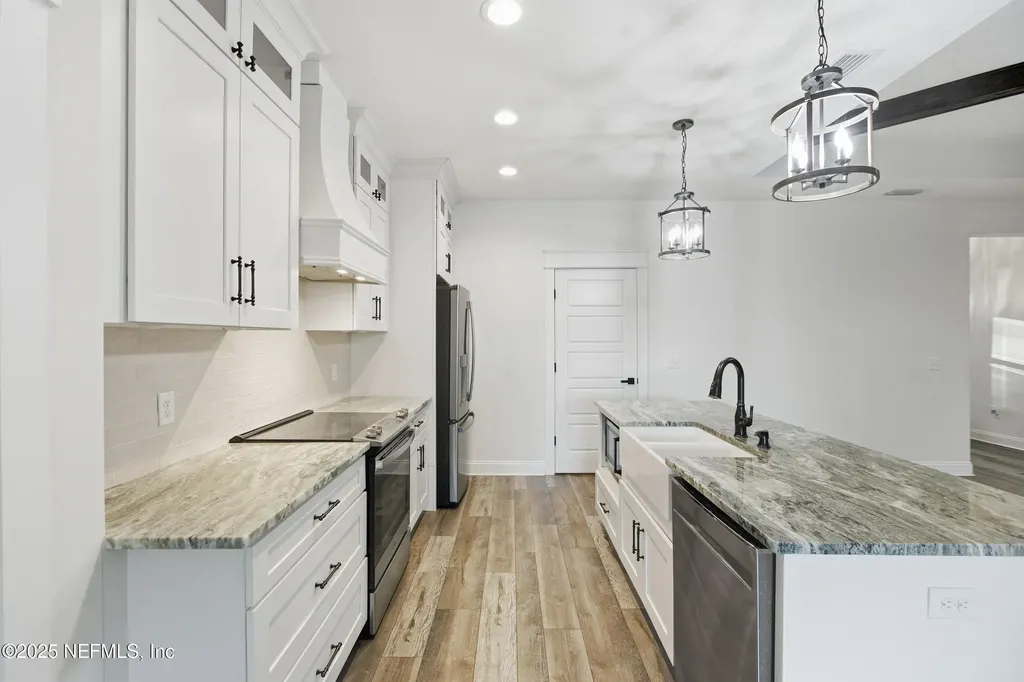 128 Santa Rosa Street Florahome FL 32140