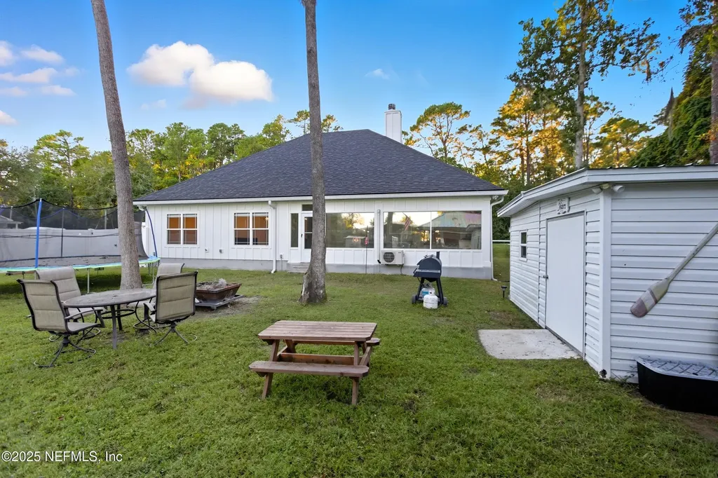 128 Santa Rosa Street Florahome FL 32140