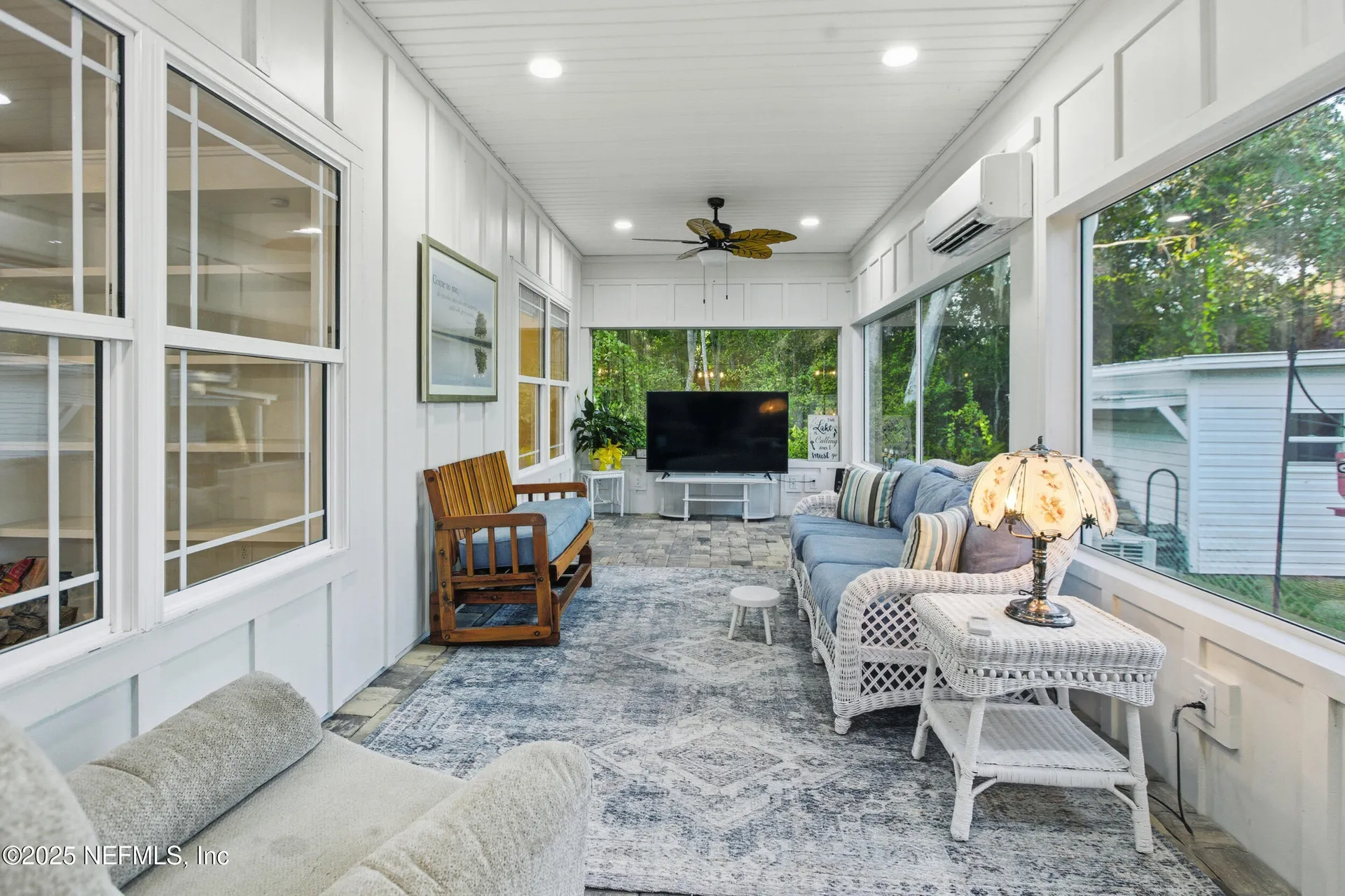 128 Santa Rosa Street Florahome FL 32140