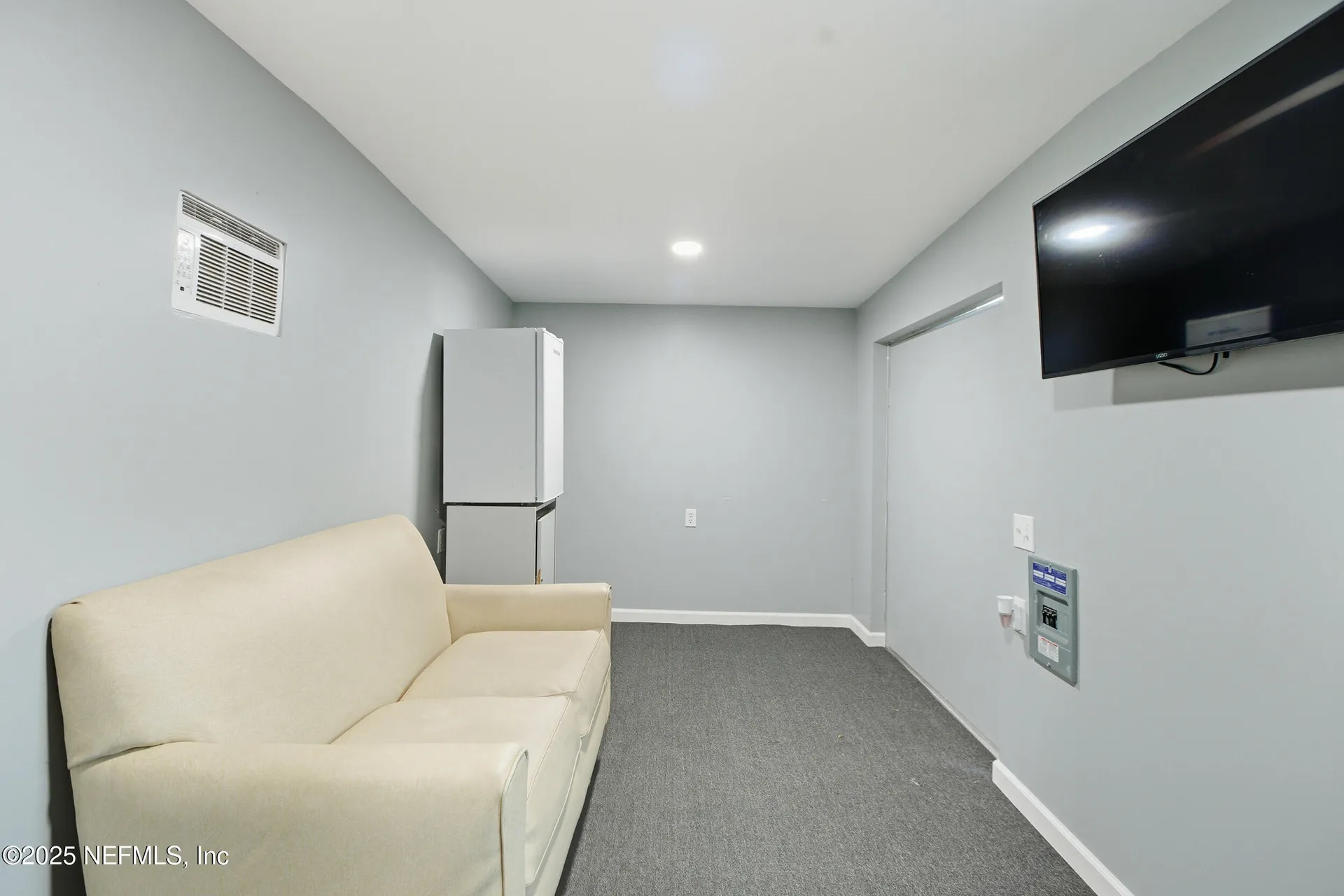 128 Santa Rosa Street Florahome FL 32140
