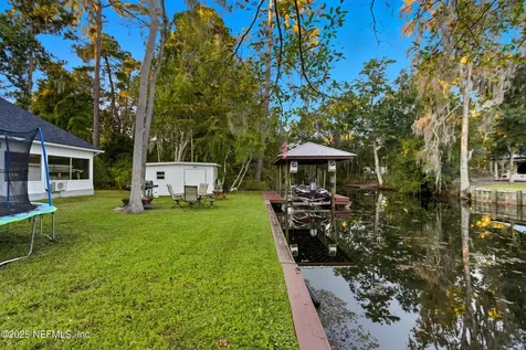 128 Santa Rosa Street Florahome FL 32140