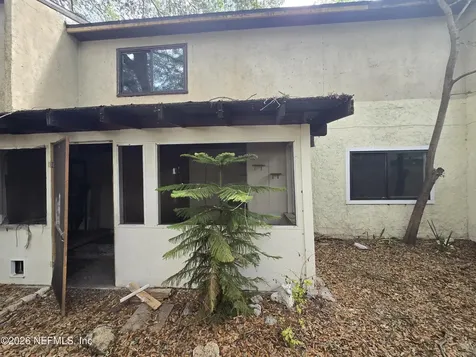 614 Oaks Hollow Court Jacksonville FL 32211