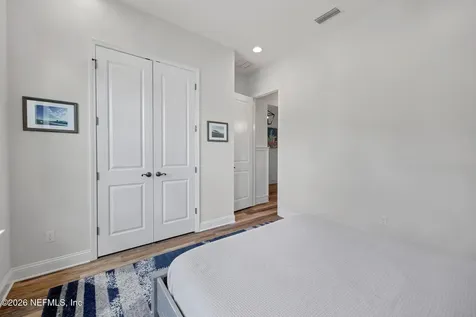 11 Forestview Lane Jacksonville FL 32081