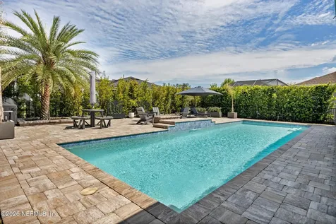 11 Forestview Lane Jacksonville FL 32081
