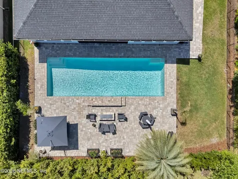 11 Forestview Lane Jacksonville FL 32081