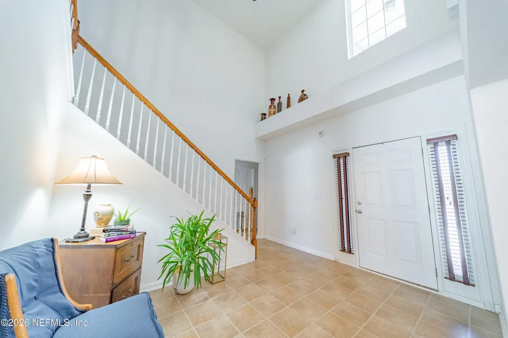 6054 Chestnut Gelding Lane Jacksonville FL 32234