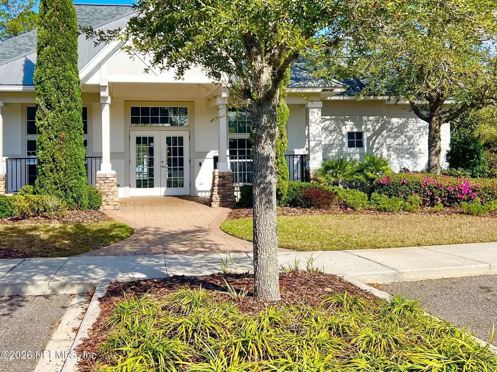 6054 Chestnut Gelding Lane Jacksonville FL 32234