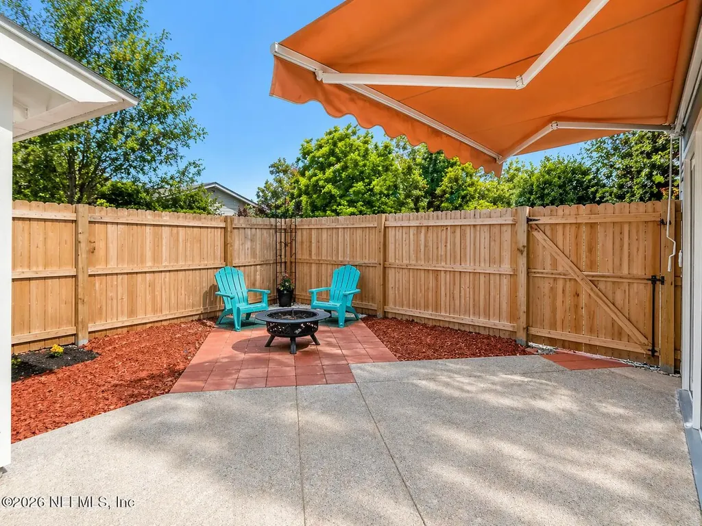 1918 Willowood Drive Jacksonville FL 32225