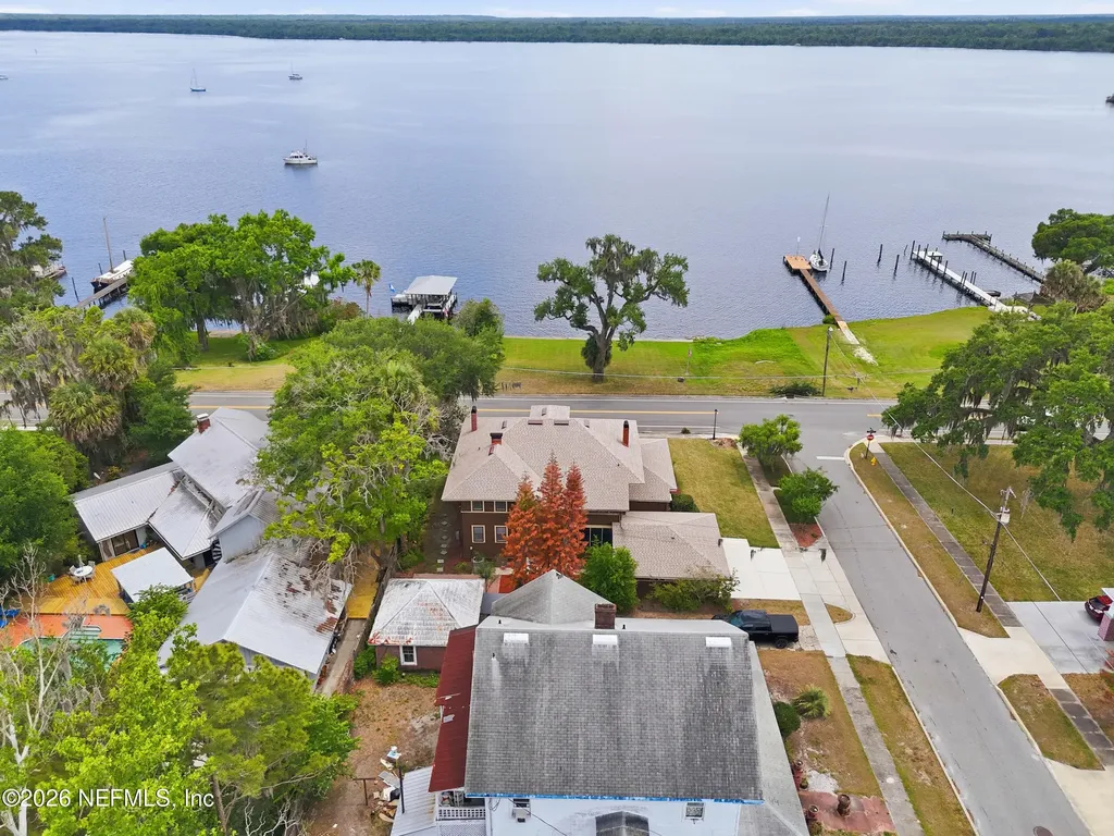 520 River Street Palatka FL 32177