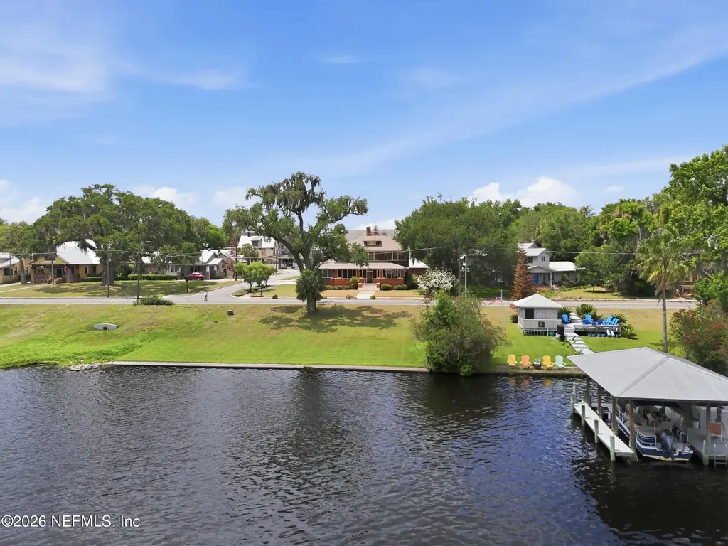 520 River Street Palatka FL 32177