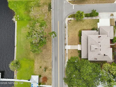 520 River Street Palatka FL 32177