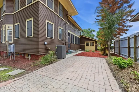 520 River Street Palatka FL 32177