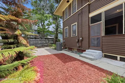 520 River Street Palatka FL 32177