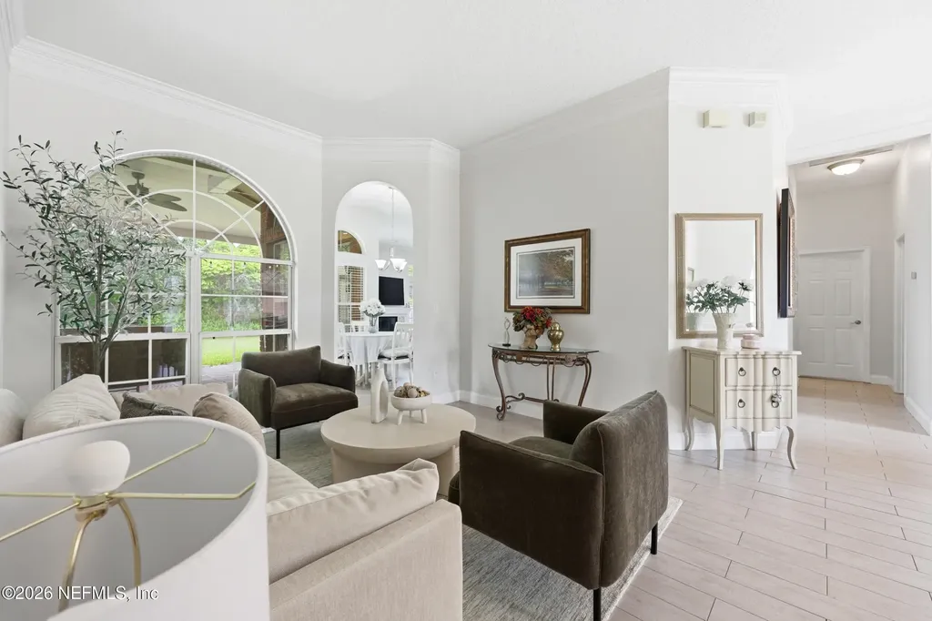 10385 Walden Glen Court Jacksonville FL 32256
