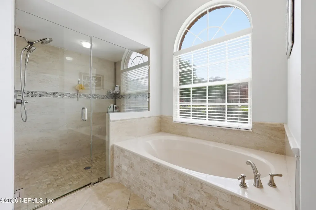10385 Walden Glen Court Jacksonville FL 32256