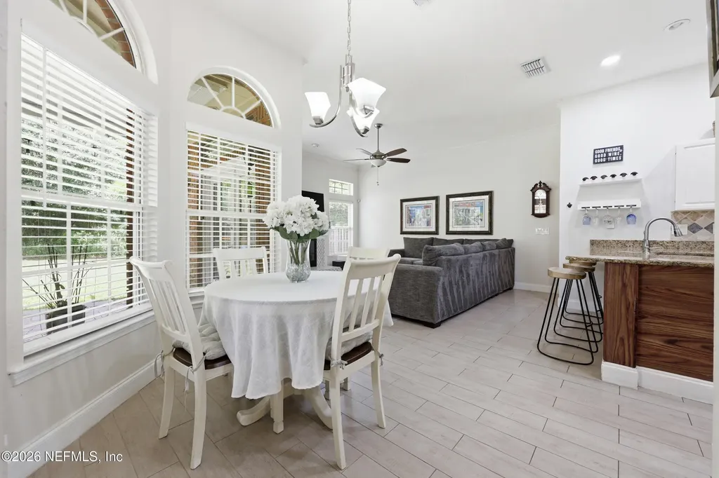 10385 Walden Glen Court Jacksonville FL 32256