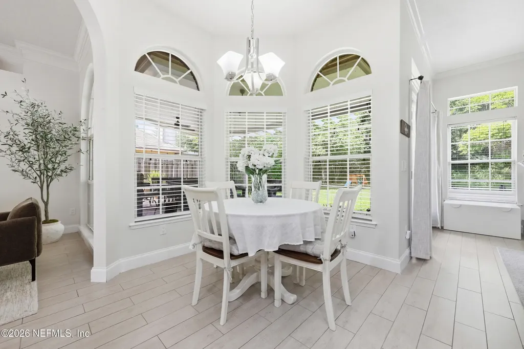 10385 Walden Glen Court Jacksonville FL 32256