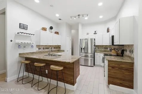 10385 Walden Glen Court Jacksonville FL 32256