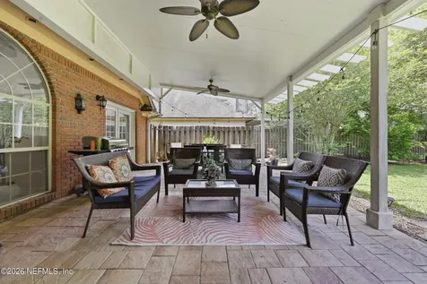 10385 Walden Glen Court Jacksonville FL 32256