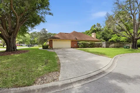 10385 Walden Glen Court Jacksonville FL 32256