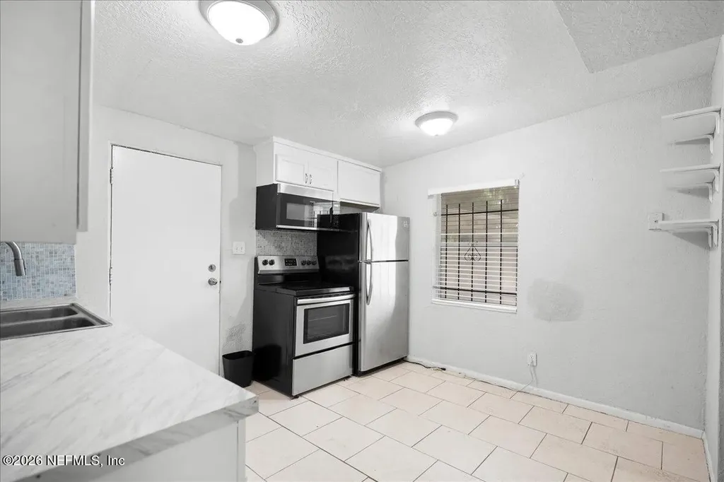 6601 Cleveland Road Jacksonville FL 32209