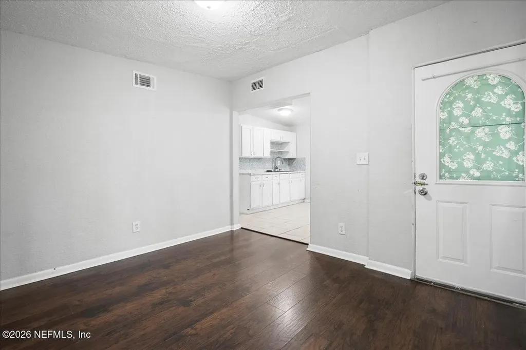 6601 Cleveland Road Jacksonville FL 32209